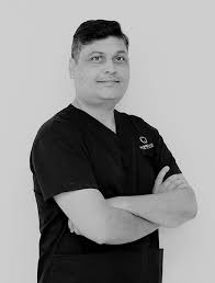Dr Navdeep Dhillon